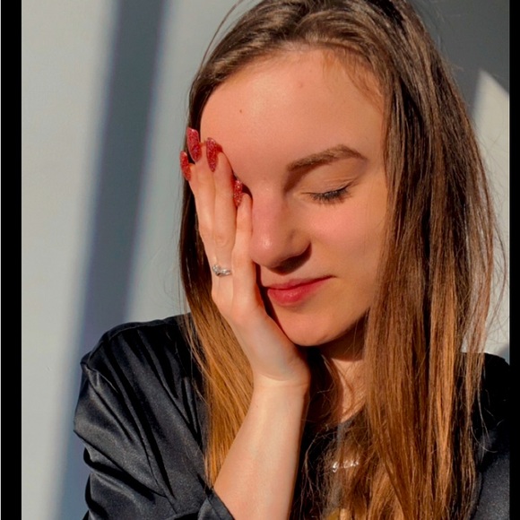 Meet your Posher, Josie - Picture 1 of 5